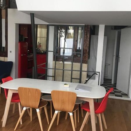 Spacious Loft At 2 Steps From The Chocolate Museum 파리 외부 사진